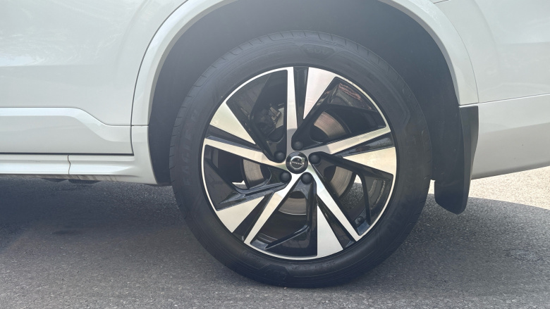 Volvo Xc90 2.0 B5P [250] R DESIGN 5dr AWD Gtron Petrol Estate